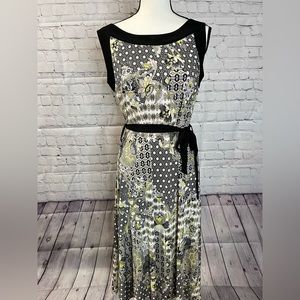 Patterned dress with yellow/gray/black